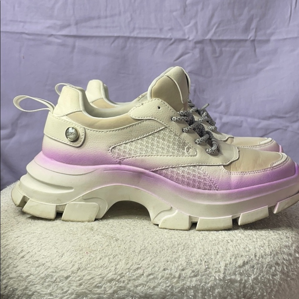 Cute comfortable shoes💜